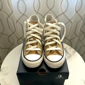 Kids Converse Chuck Taylor, Canvas Khaki, Size 12